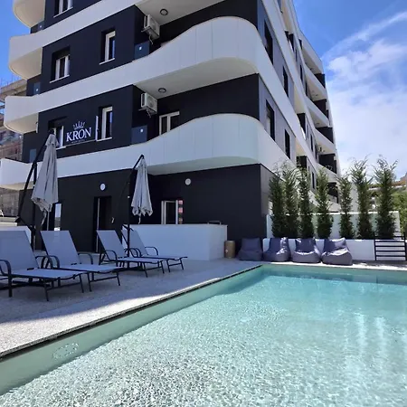 Aparthotel Kron 3*