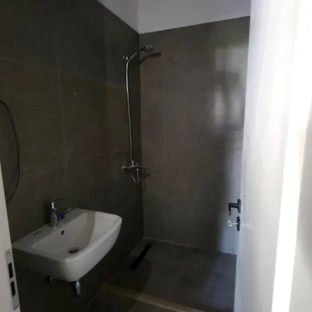 Aparthotel Kron Golem (Tirana)