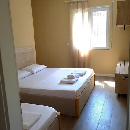 Kron Aparthotel 3*